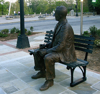Charles Townes statue