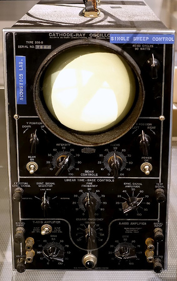 Allen B. Dumont Laboratories Model 208-B Oscillograph.